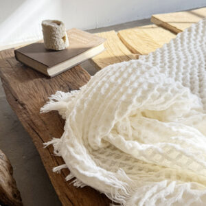 white Waffle Weave Fringe Throw blanket 140x190cm