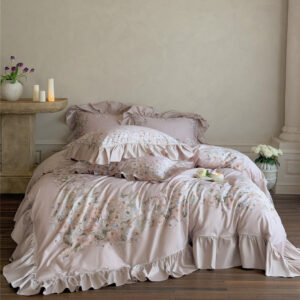 Romantic rose bedding set in blush pink, full bed view